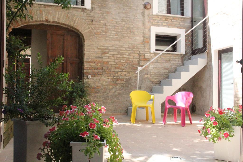 Appartamenti Ravenna Bilik gambar